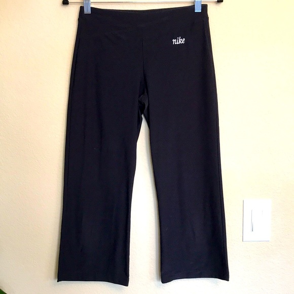 Nike athletic pants - Picture 2 of 7